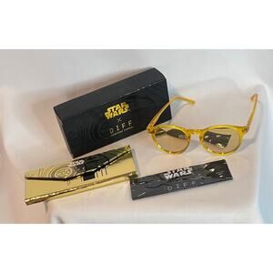 C-3PO DIFF x Star Wars Sunglasses.